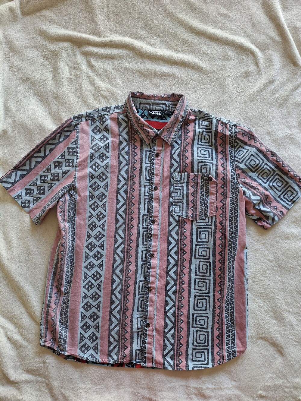 Vans Mens XL Short Sleeve Rare Aztec Tribal Button Shirt Festival Boho Casual